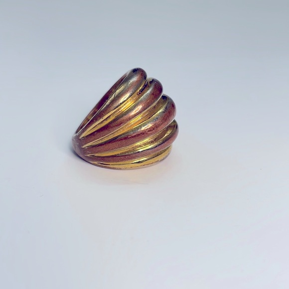 Coach Tricoloured Shell Ring, Size 6 - Picture 2 of 7